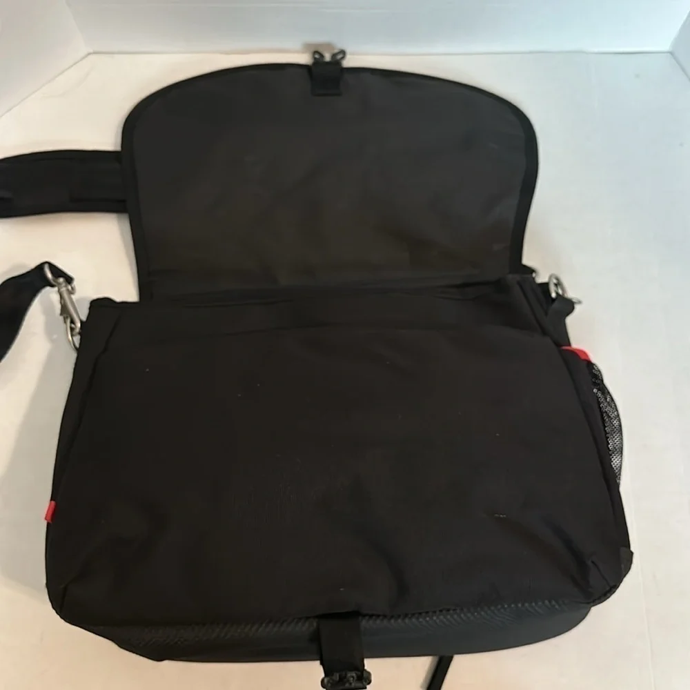 Ruggard Red Series Scarlet Tech Messenger Bag black and red